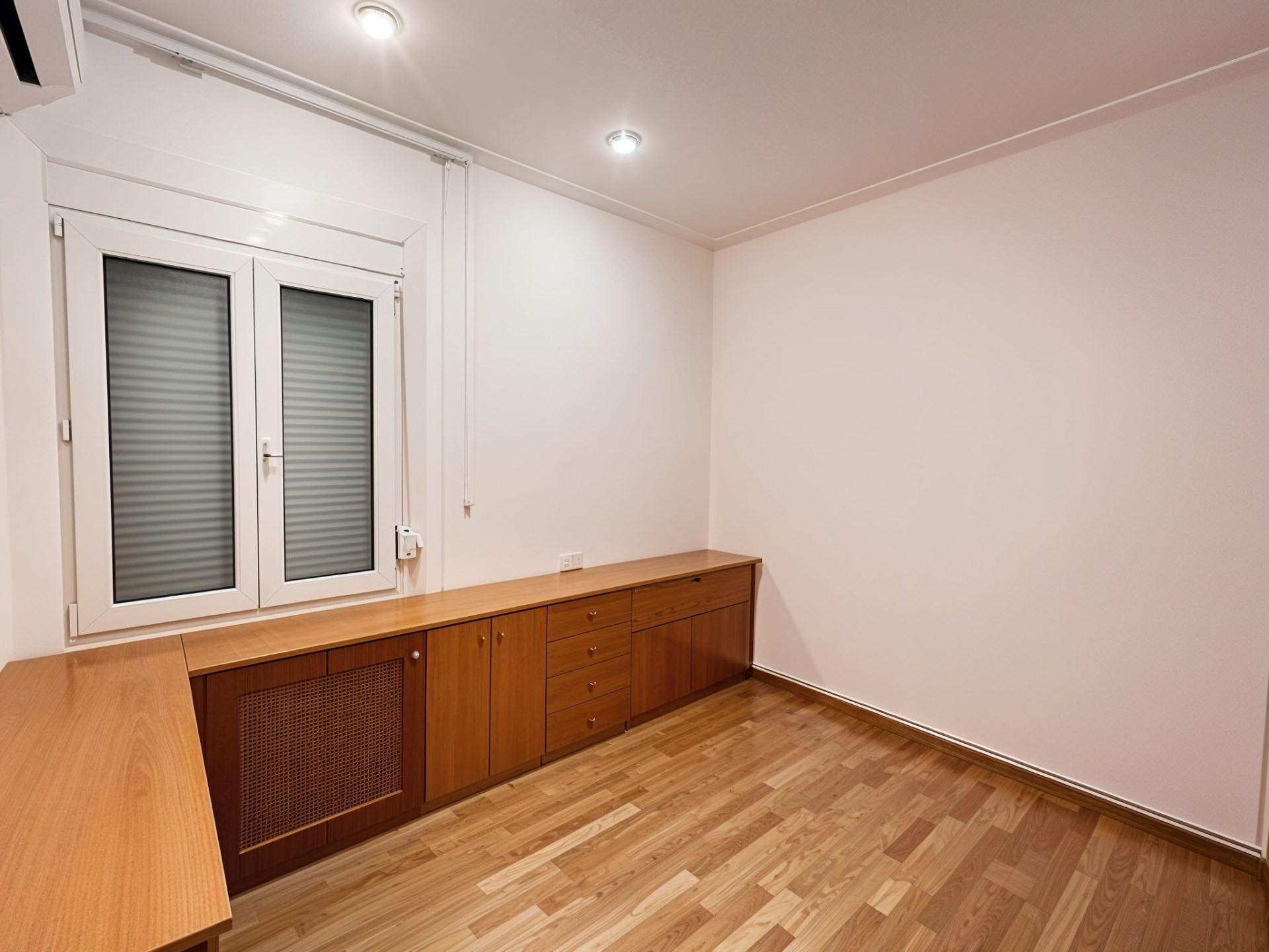RoomCreator_20251008_20