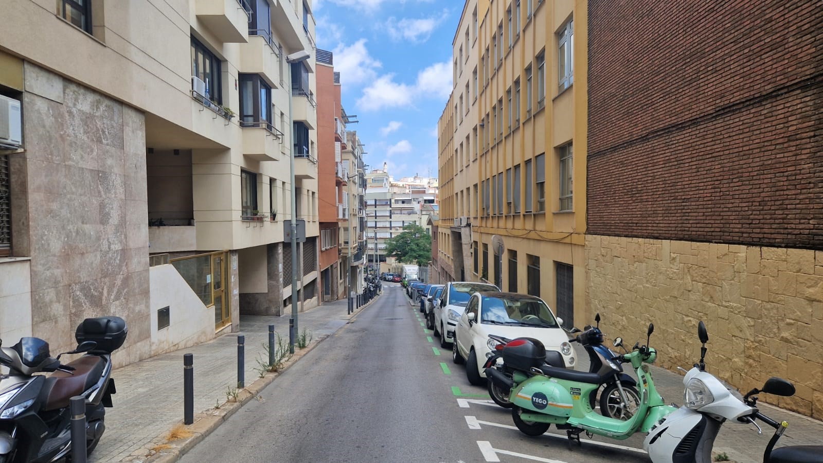 Carrer (2)