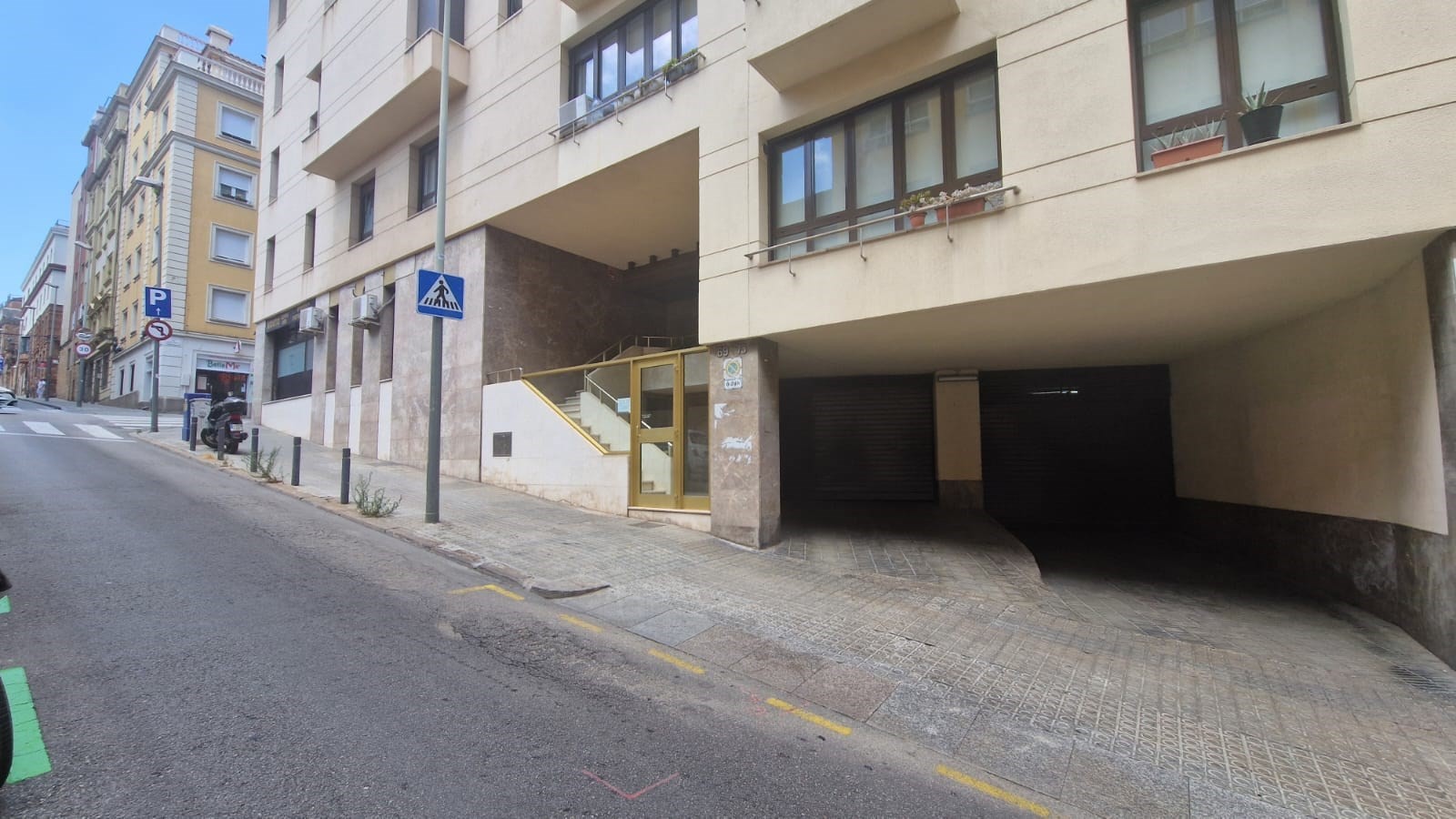 Carrer (4)