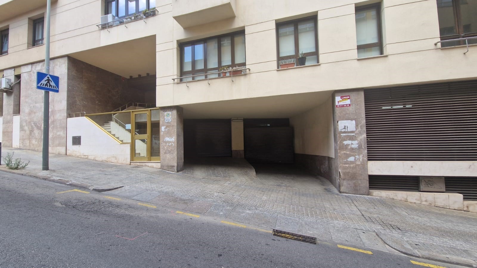 Carrer (1)