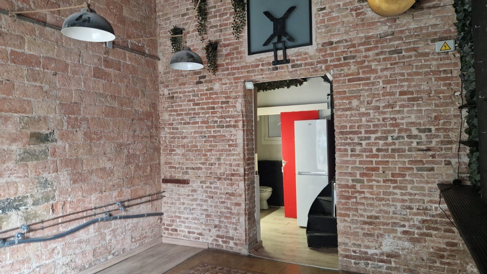 WhatsApp Image 2025-12-03 at 10.15.07 (1)