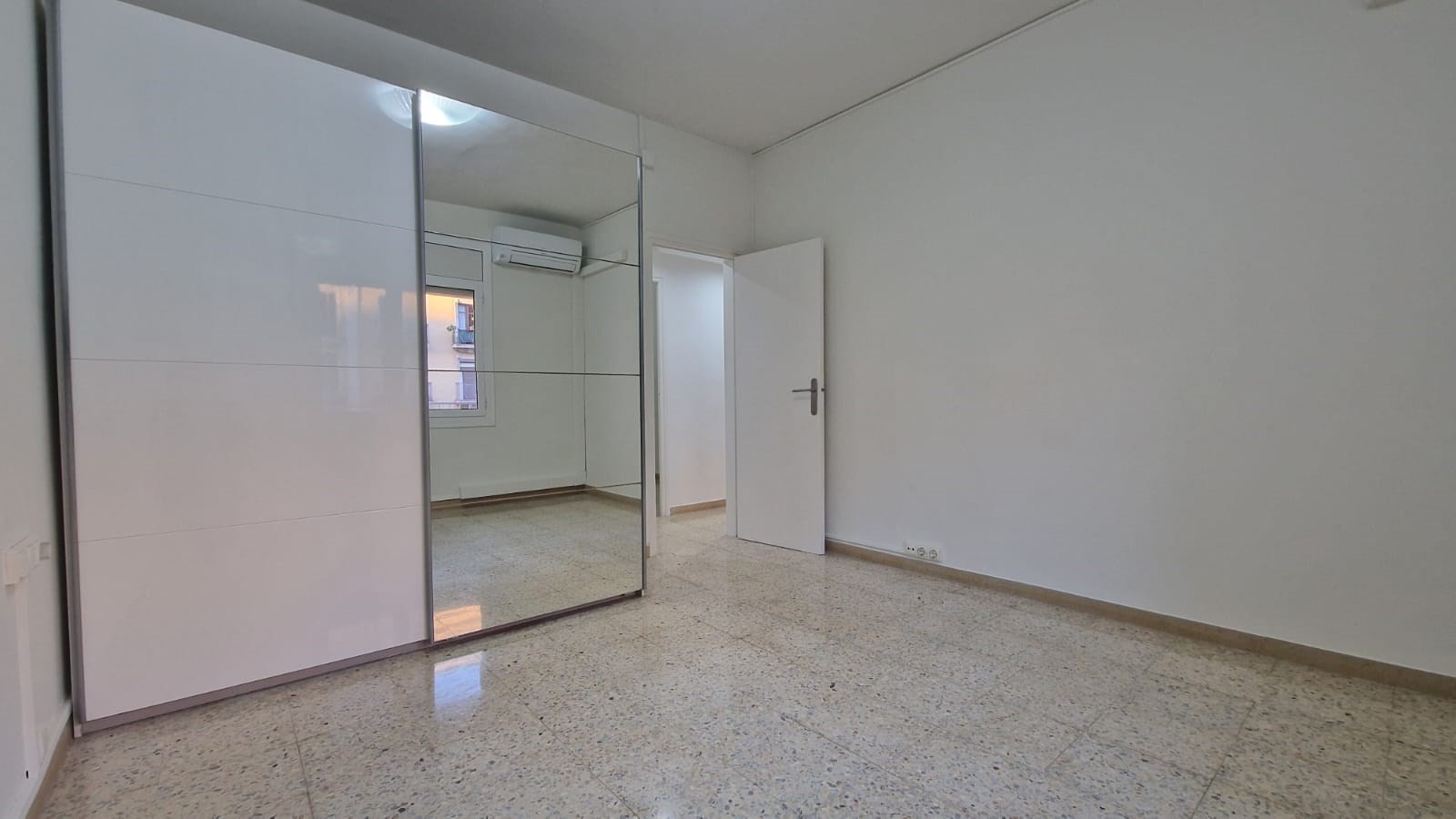 Aragó 485 2.2 2025-11-18 (48)