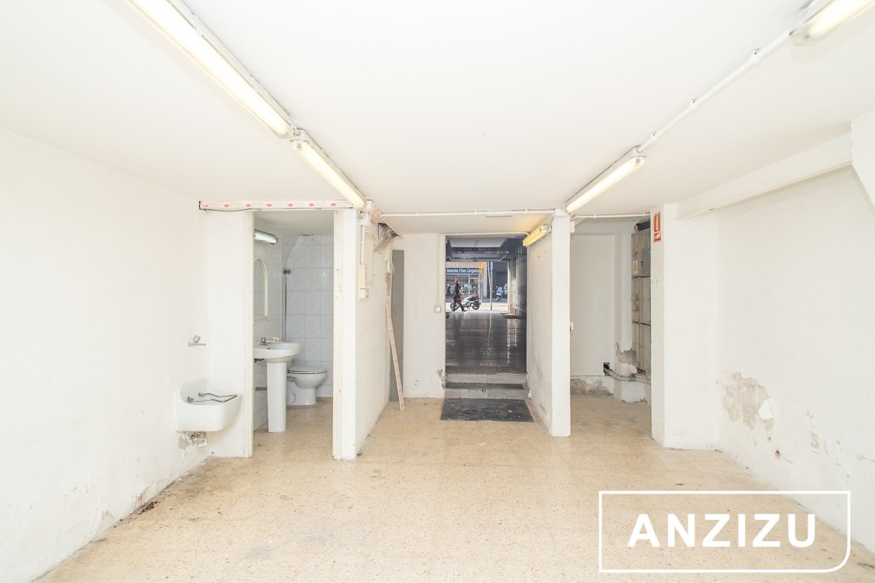 79PV-6232-L-LLO-AMB LOGO-12