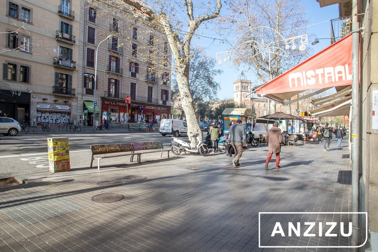 79PV-6232-L-LLO-AMB LOGO-17