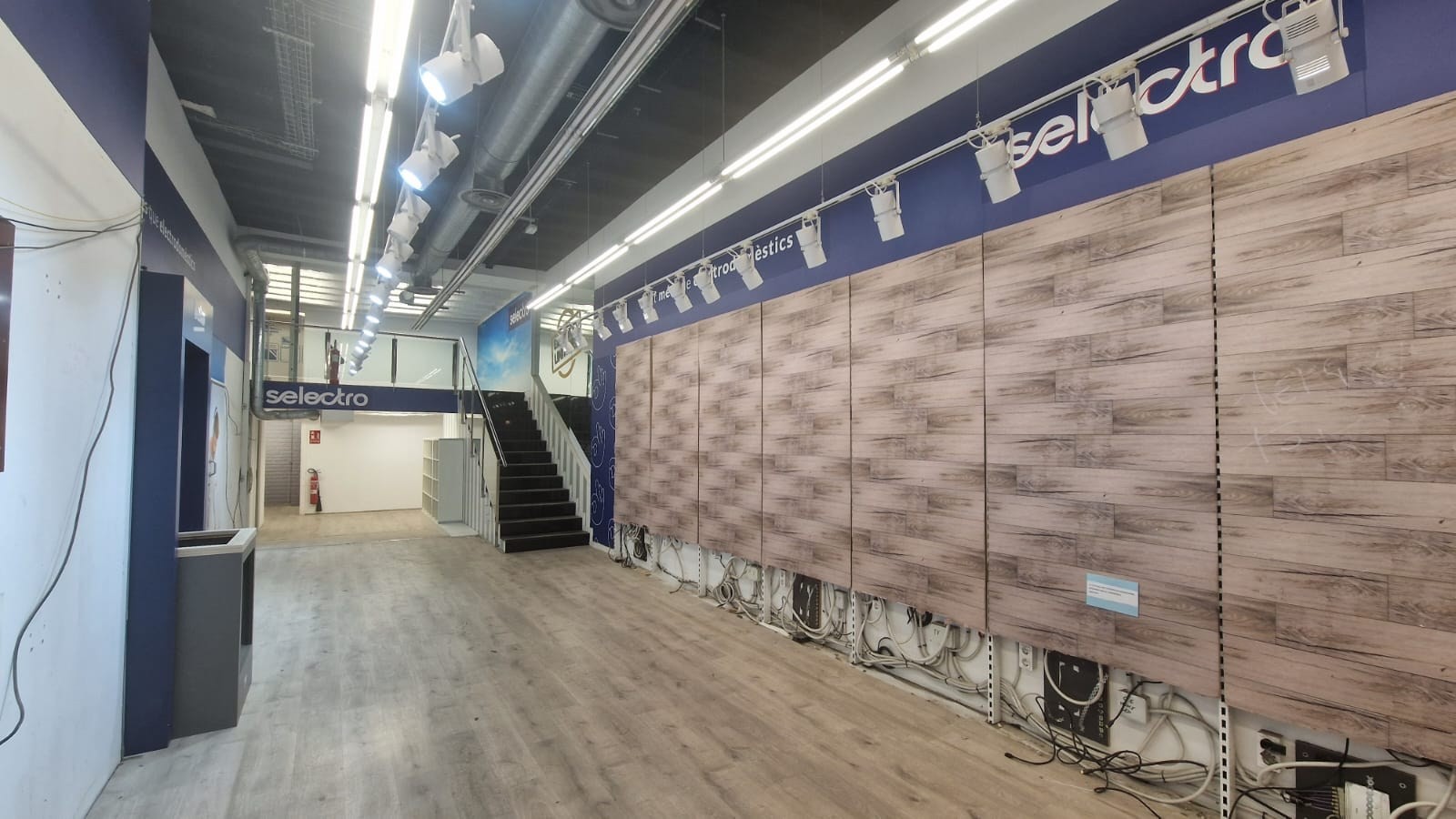 WhatsApp Image 2026-03-17 at 17.00.44